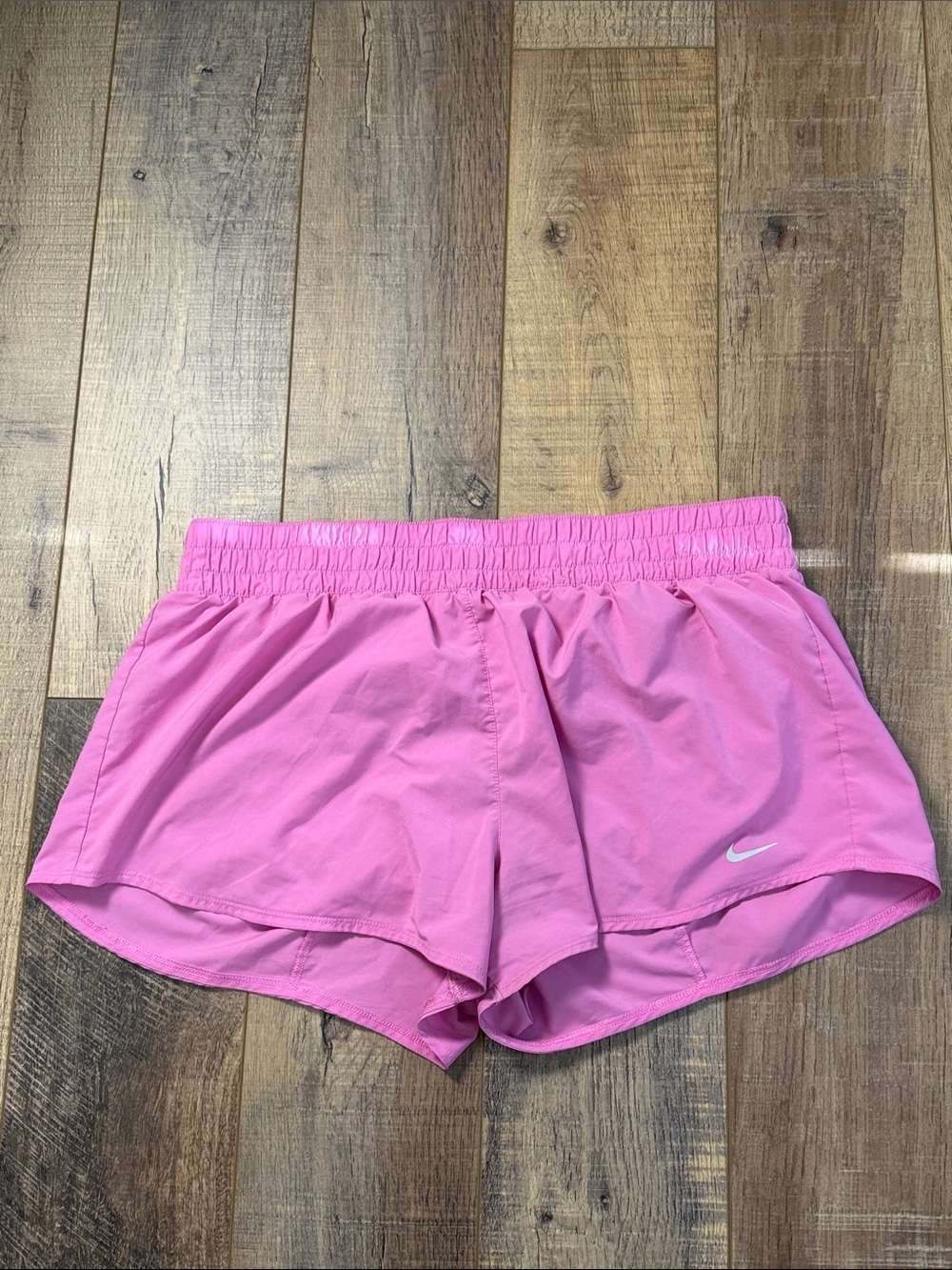 Nike Women's Dri-FIT Mid-Rise Pink Athletic Lined Shorts Rear Pocket Size XL - Picture 3 of 11